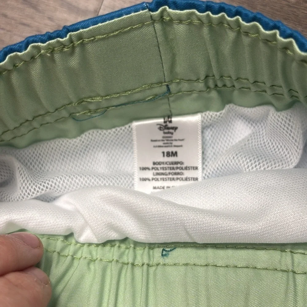 NWT Twin alert! 2xDisney Kids 18mo Winnie the Pooh Swim Rashguard Sets. 😍😍😍😍😍 - Picture 6 of 12